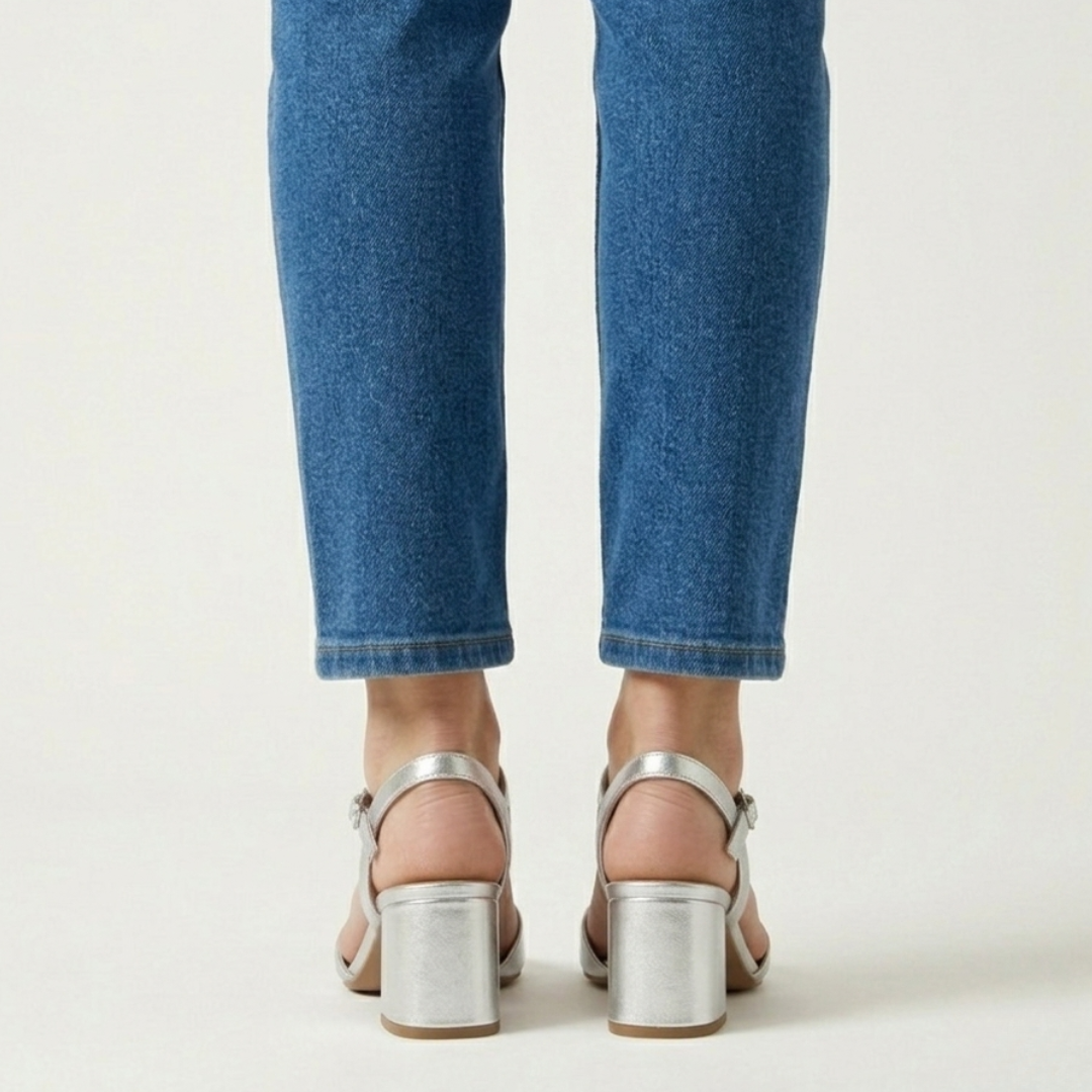 Daniela | Comfort Moderno