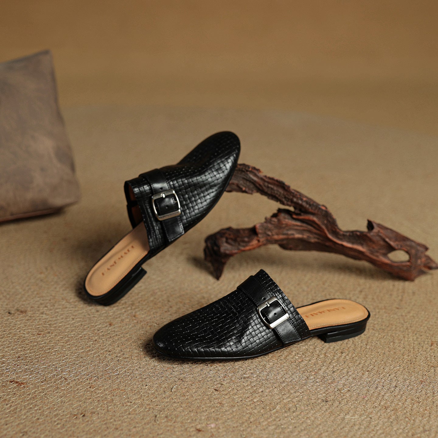 Angela | Mules Intrecciate con Fibbia