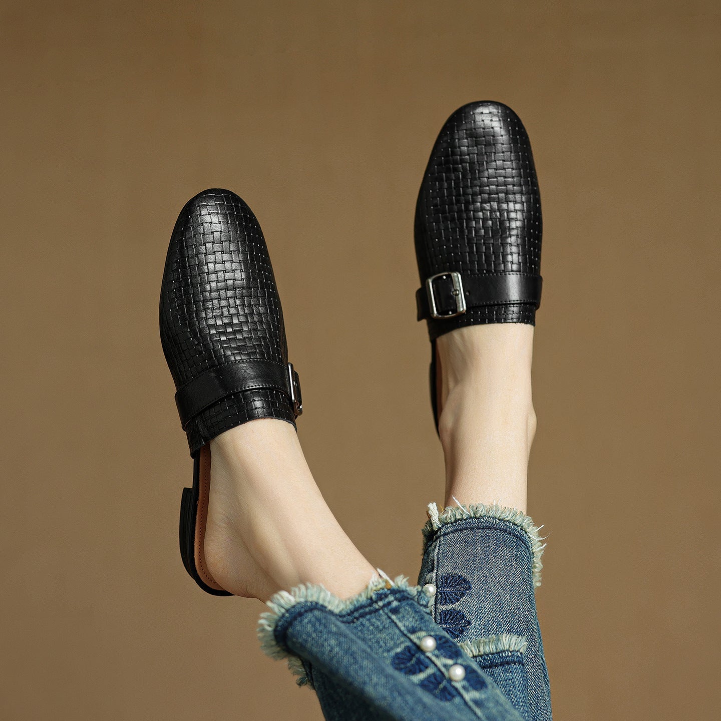 Angela | Mules Intrecciate con Fibbia
