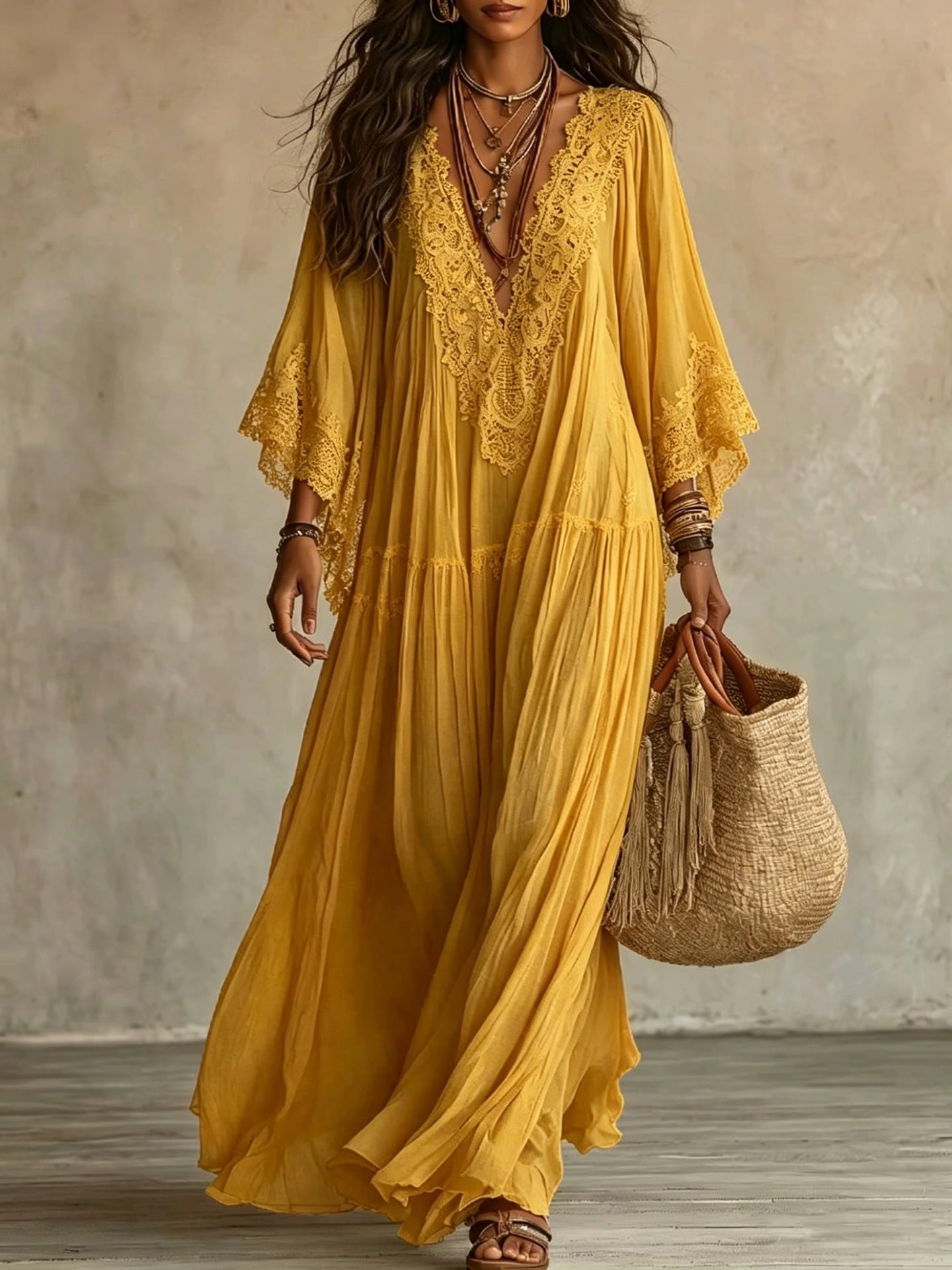 Verena | Abito Lungo Boho con Ricami sul Décolleté