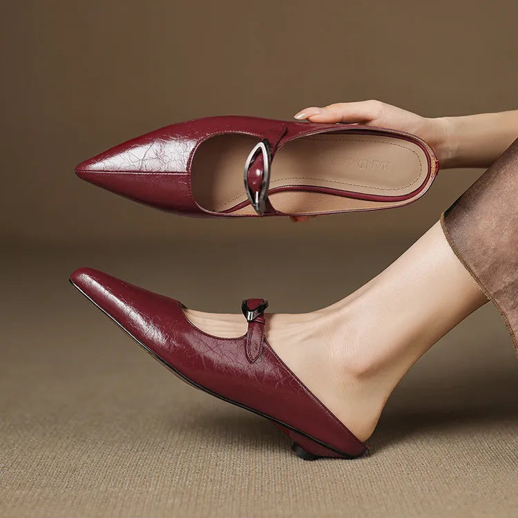 Regine | Mules a Punta con Fibbia