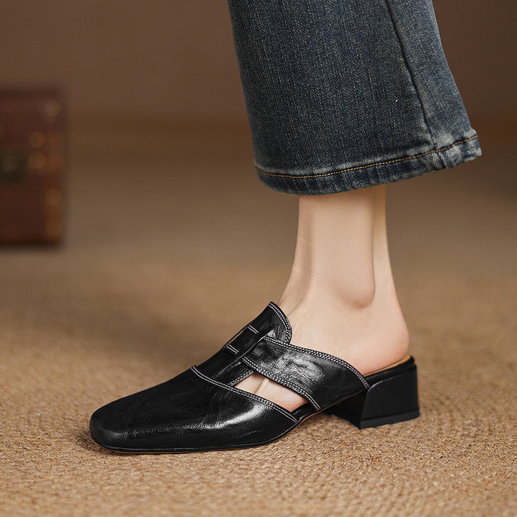 Carolina | Mules con Cinturino e Punta Quadrata