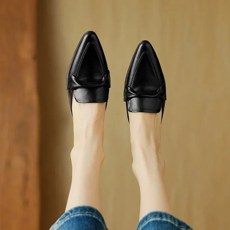Marcella | Mules a Punta con Fiocco