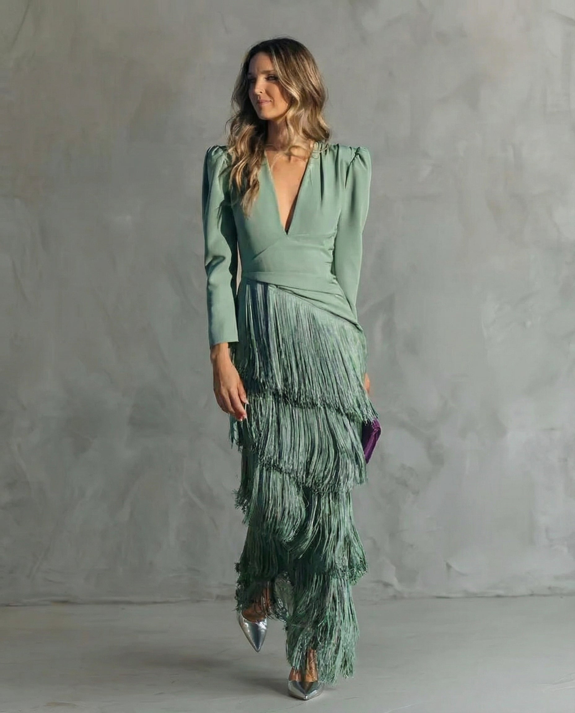 Nicla | Abito Midi con Frange e Scollo a V