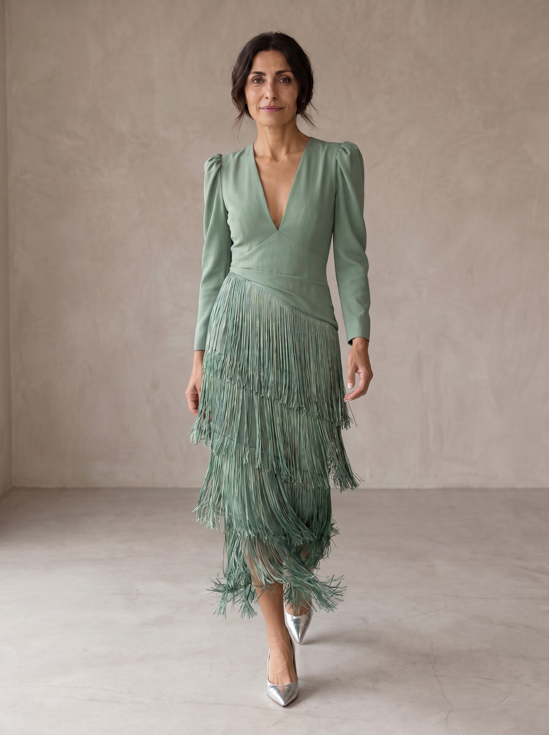 Nicla | Abito Midi con Frange e Scollo a V