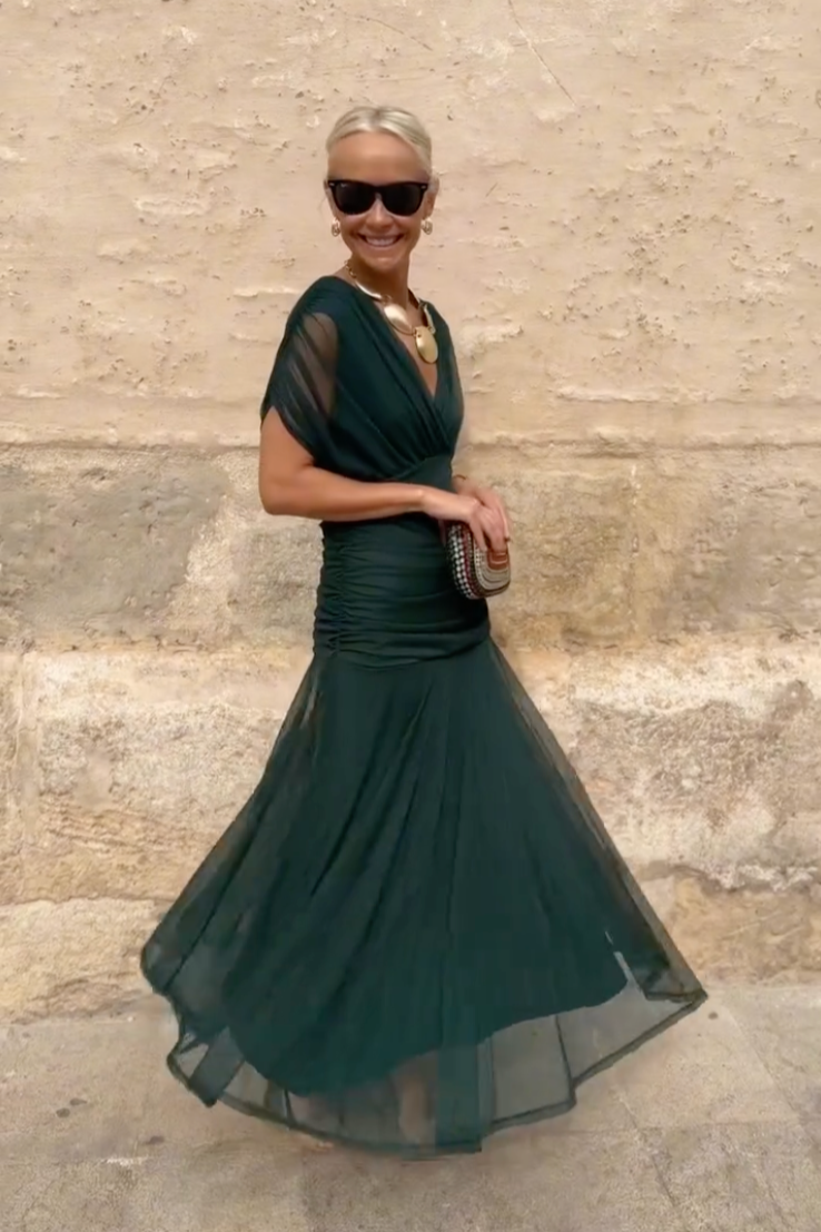 Carmelina | Abito Elegante con Scollo a V