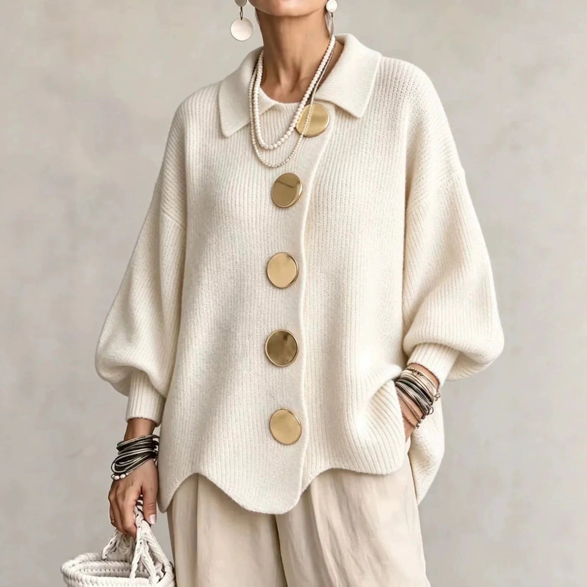 Corin | Cardigan Oversize con Bottoni Eleganti