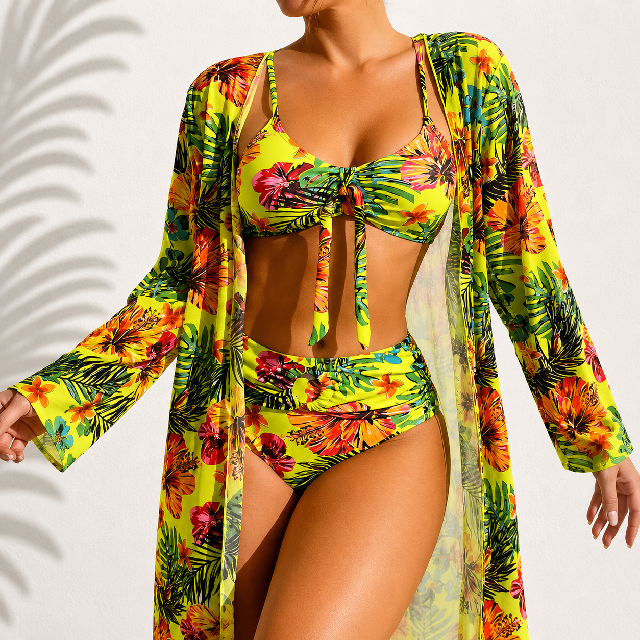 Isabel | Bikini Tre Pezzi Tropicale con Kimono
