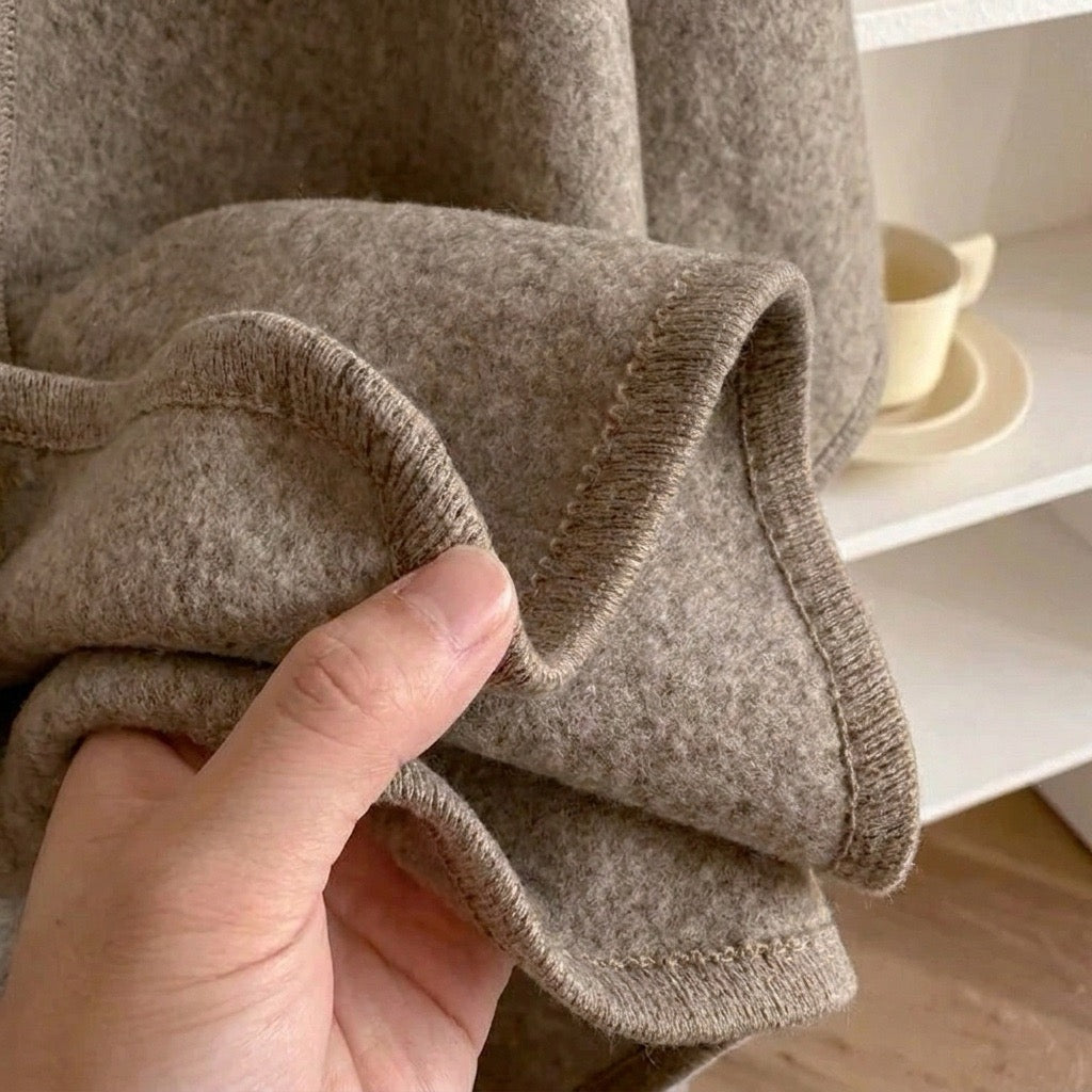 Akari | Poncho con Passante Frontale