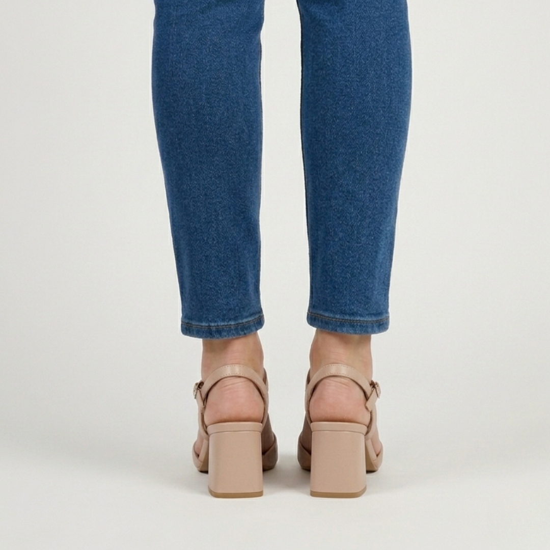 Daniela | Comfort Moderno