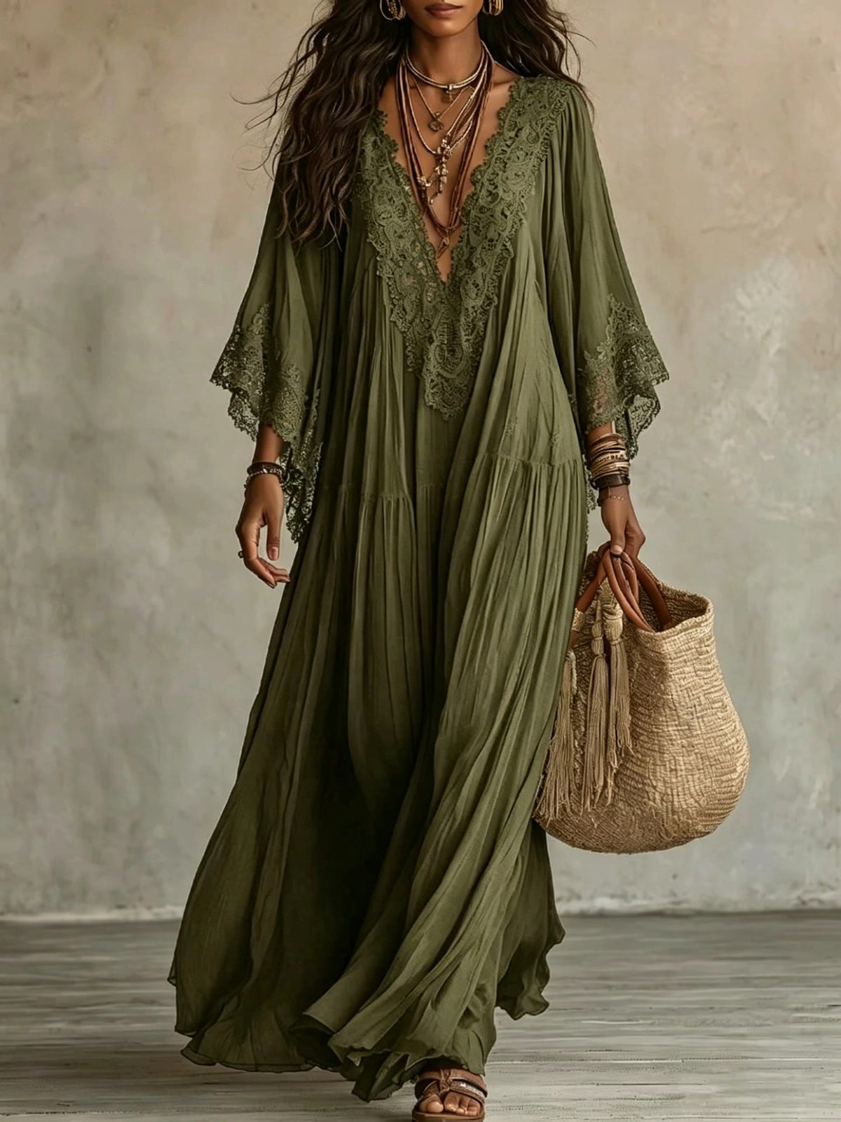 Verena | Abito Lungo Boho con Ricami sul Décolleté