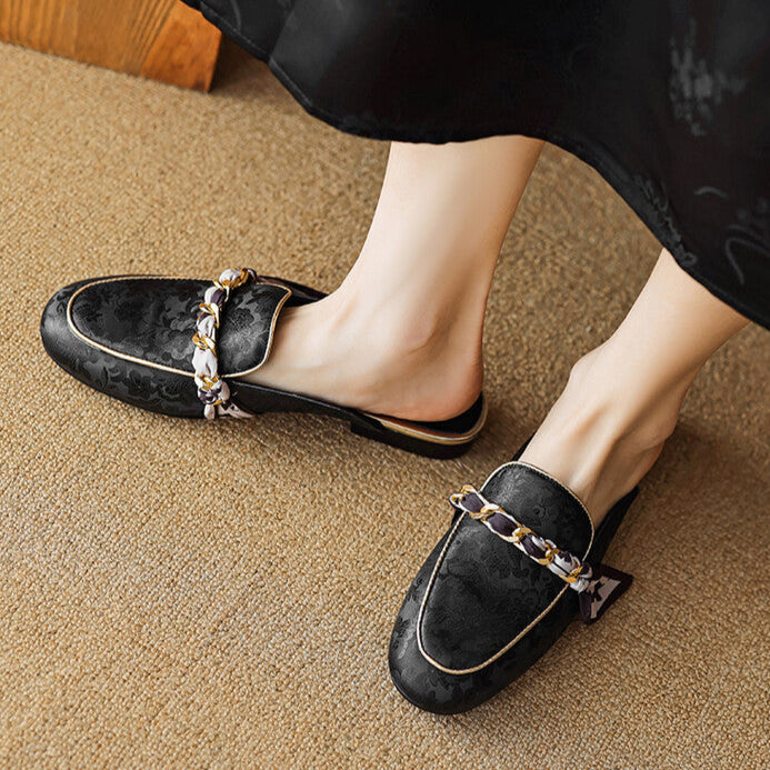 Marisa | Mules Mocassino con Catena Decorativa