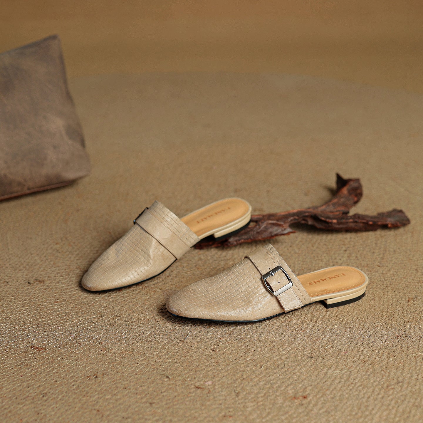 Angela | Mules Intrecciate con Fibbia