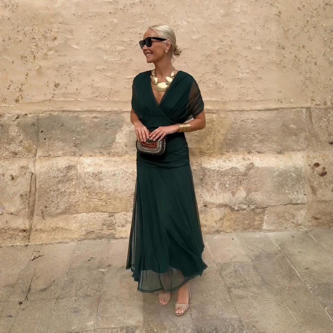 Carmelina | Abito Elegante con Scollo a V