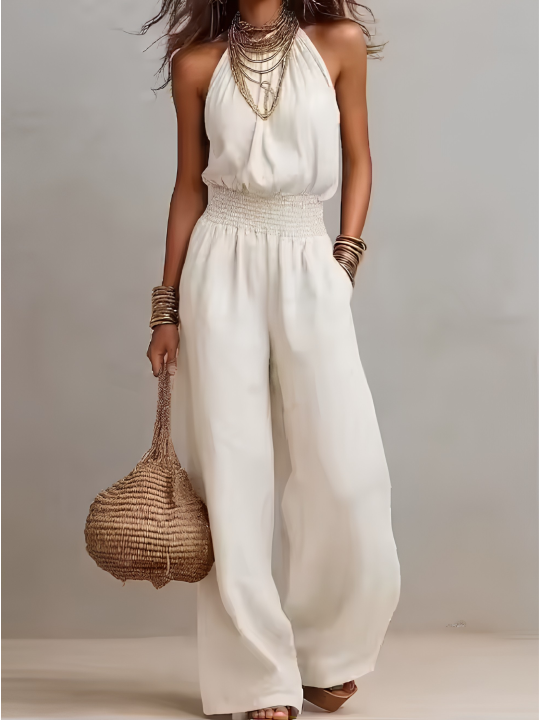 Amelia | Tuta Halter con Gamba Ampia