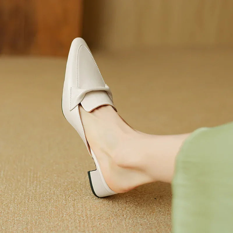 Marcella | Mules a Punta con Fiocco