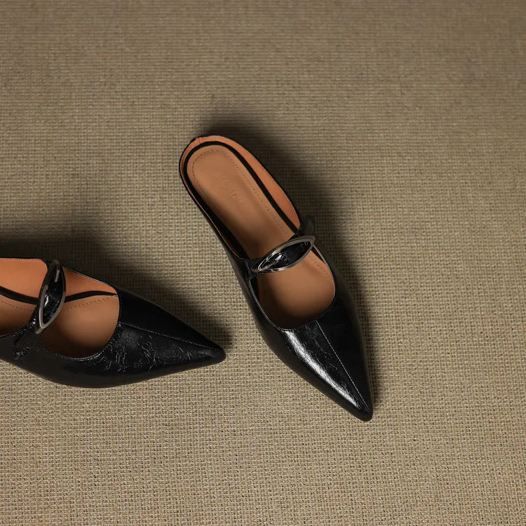 Regine | Mules a Punta con Fibbia