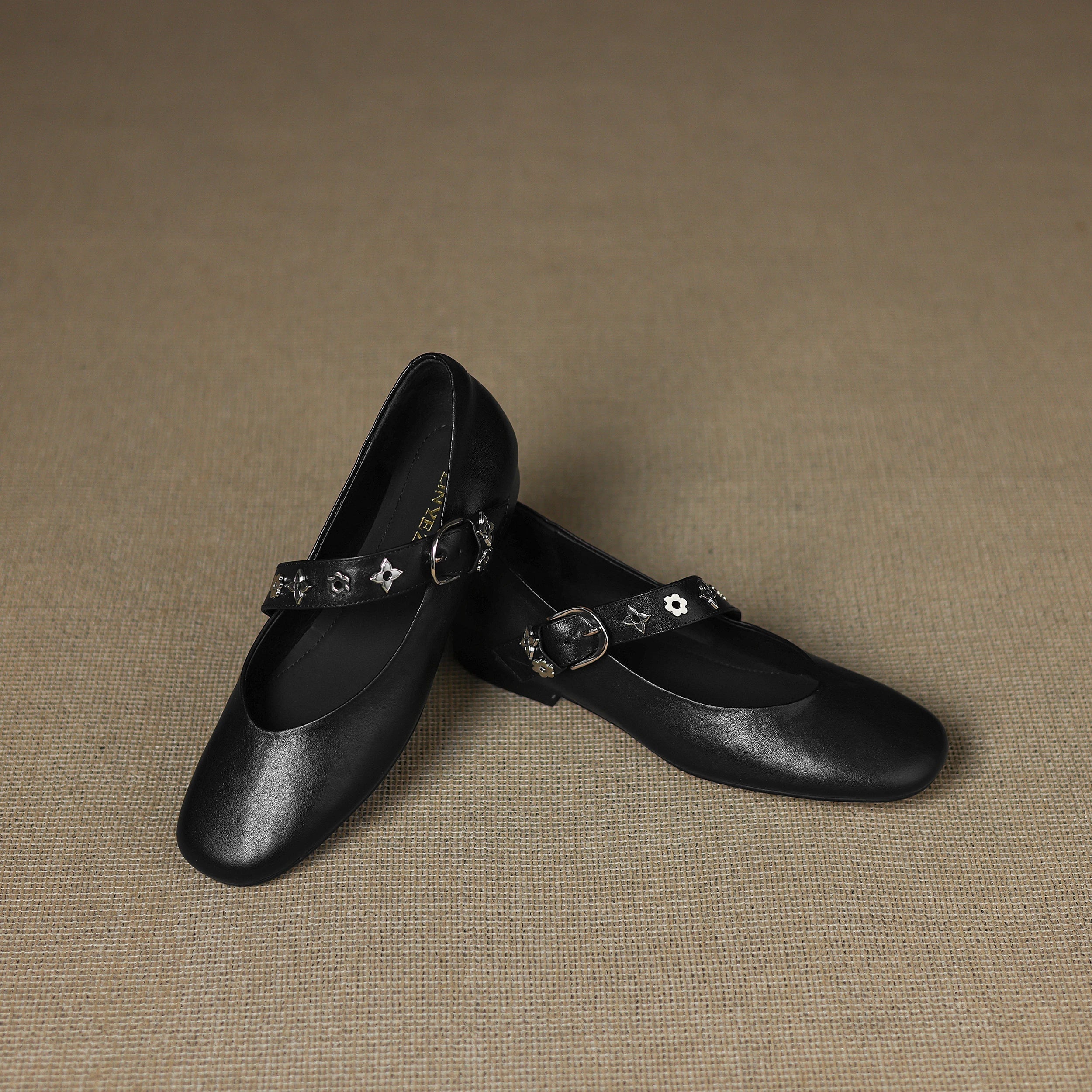 Kylen | Ballerine Mary Jane con Borchie