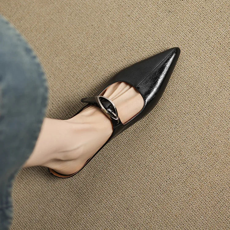 Regine | Mules a Punta con Fibbia