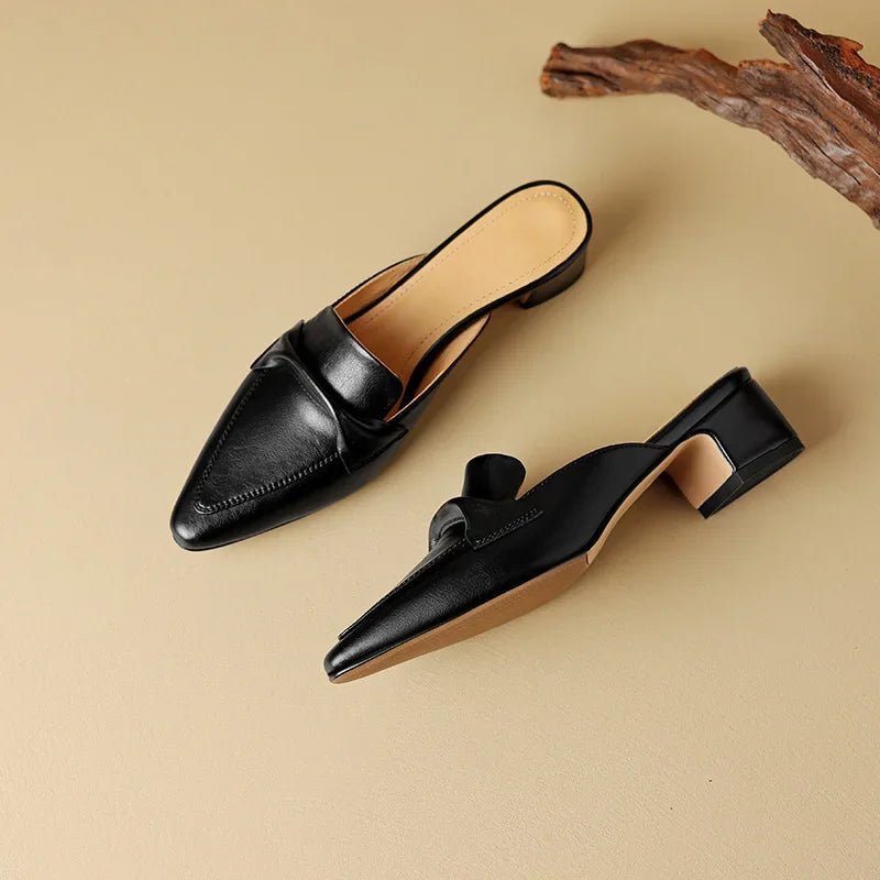 Marcella | Mules a Punta con Fiocco