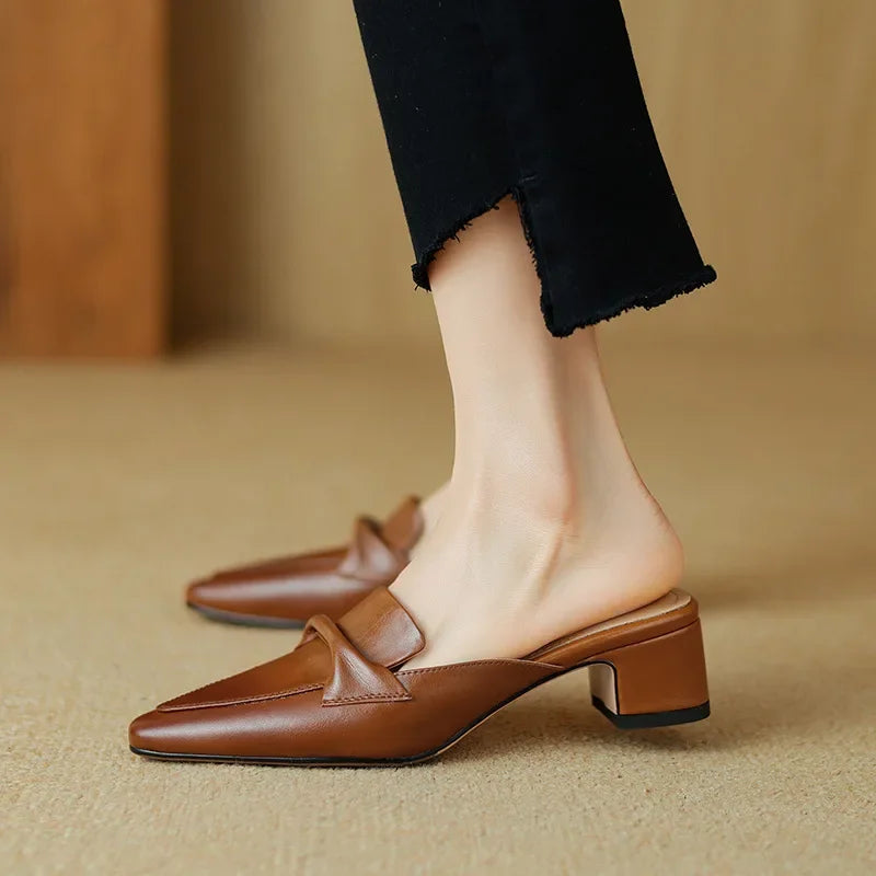 Marcella | Mules a Punta con Fiocco