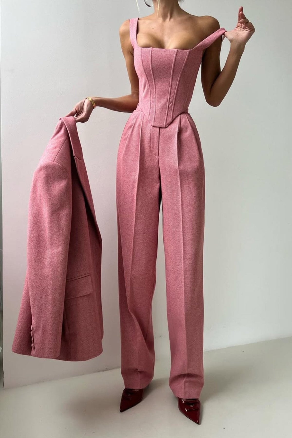 Dolce – Completo a Tre Pezzi con Blazer Doppiopetto