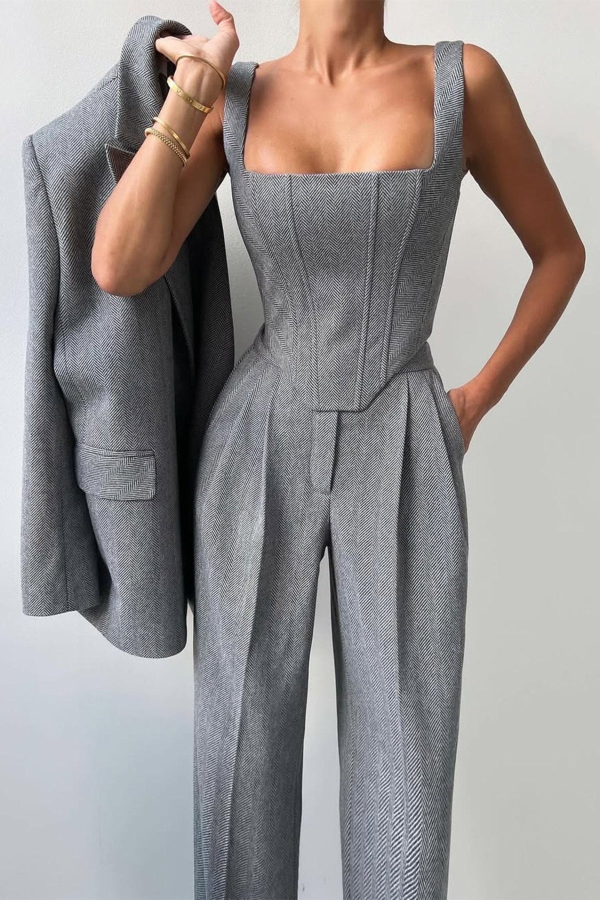 Dolce – Completo a Tre Pezzi con Blazer Doppiopetto