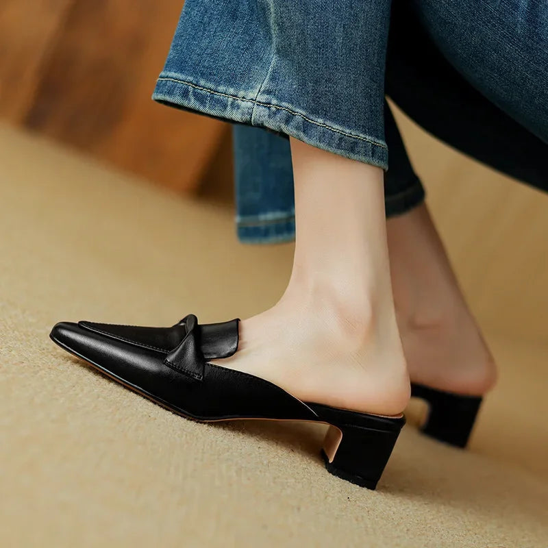 Marcella | Mules a Punta con Fiocco