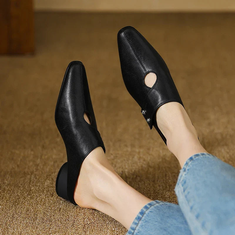 Miles | Mules a Punta con Dettagli Cut-Out