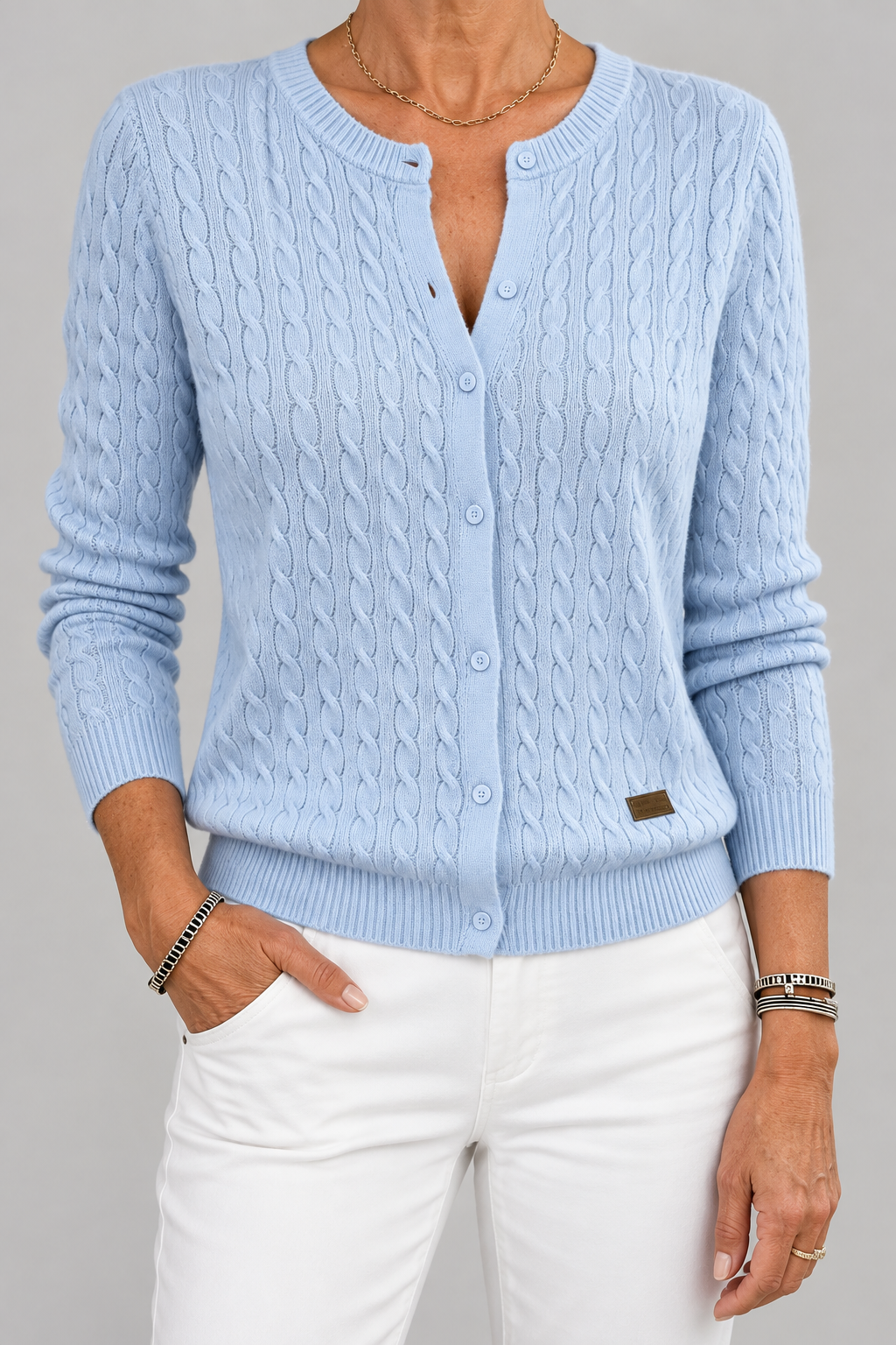 GRATIS OGGI: Amy | Cardigan a Trecce con Bottoni