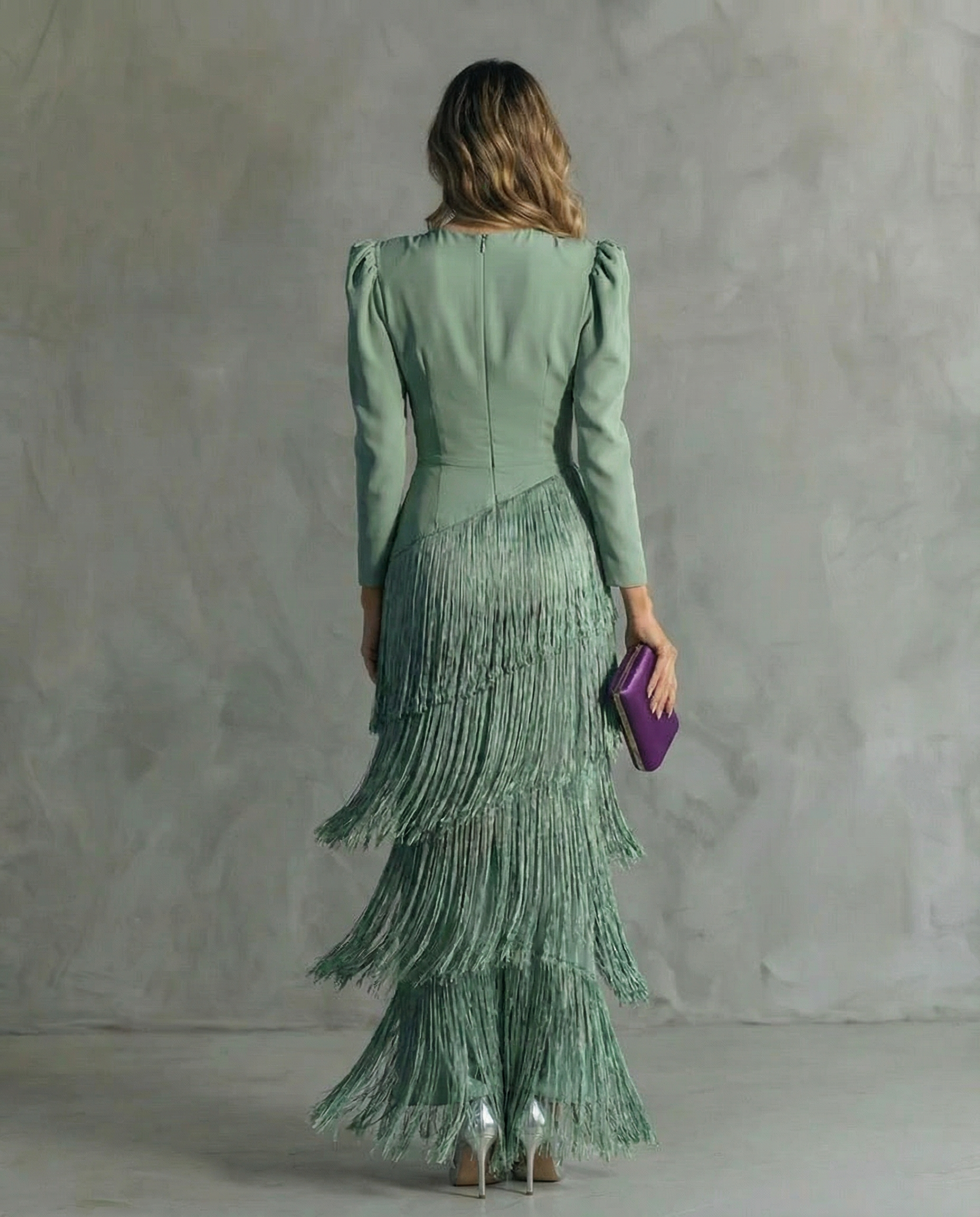 Nicla | Abito Midi con Frange e Scollo a V
