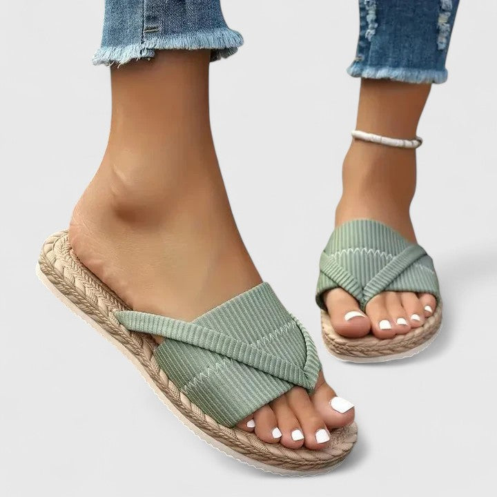 Emanuela | Sandali Flat con Fasce Incrociate