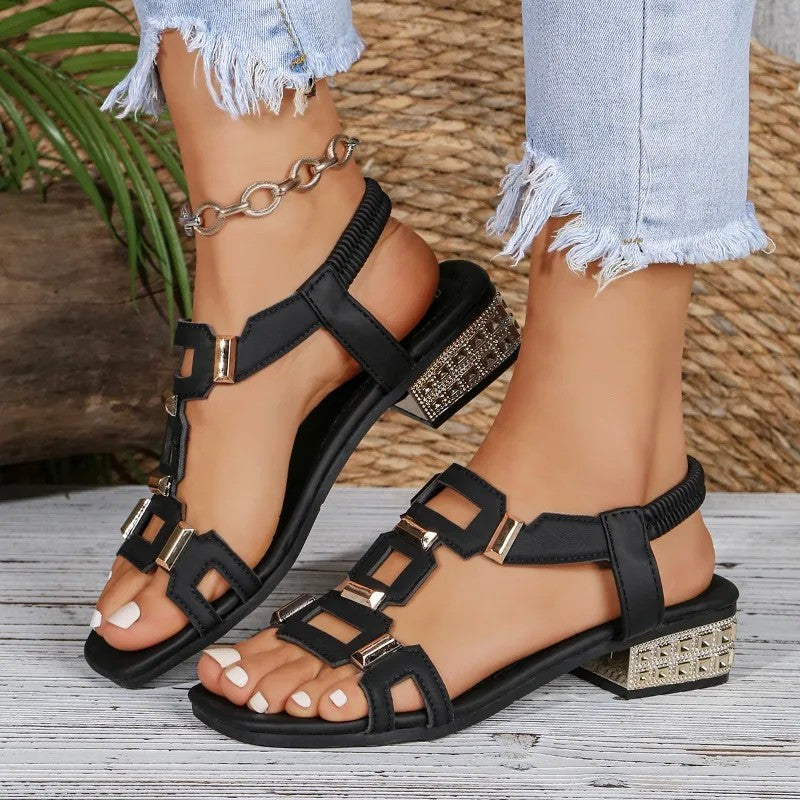 Lorenza | Sandali Bassi con Dettagli Geometrici